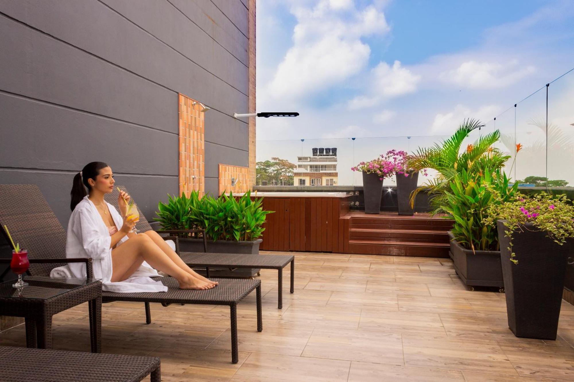 Vvc Hotel'S Villavicencio Exterior photo